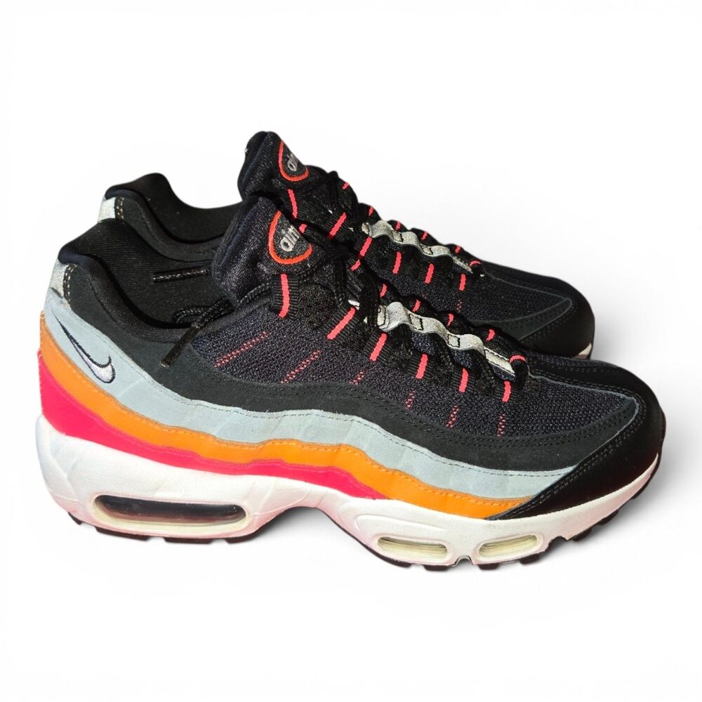 Size 7.5 - Nike Air Max 95 Essential Ocean Cube